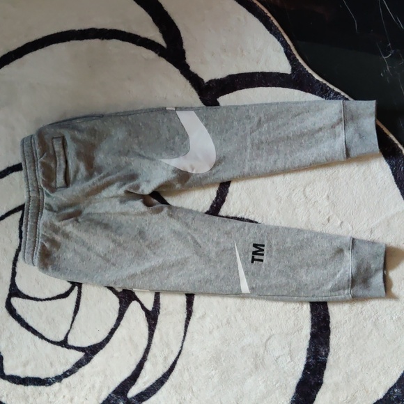 Jordan-Nike boys matching set - Picture 4 of 4